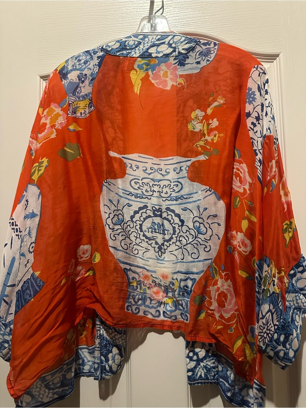 Red Porcelain-Print Draped Kimono Jacket -